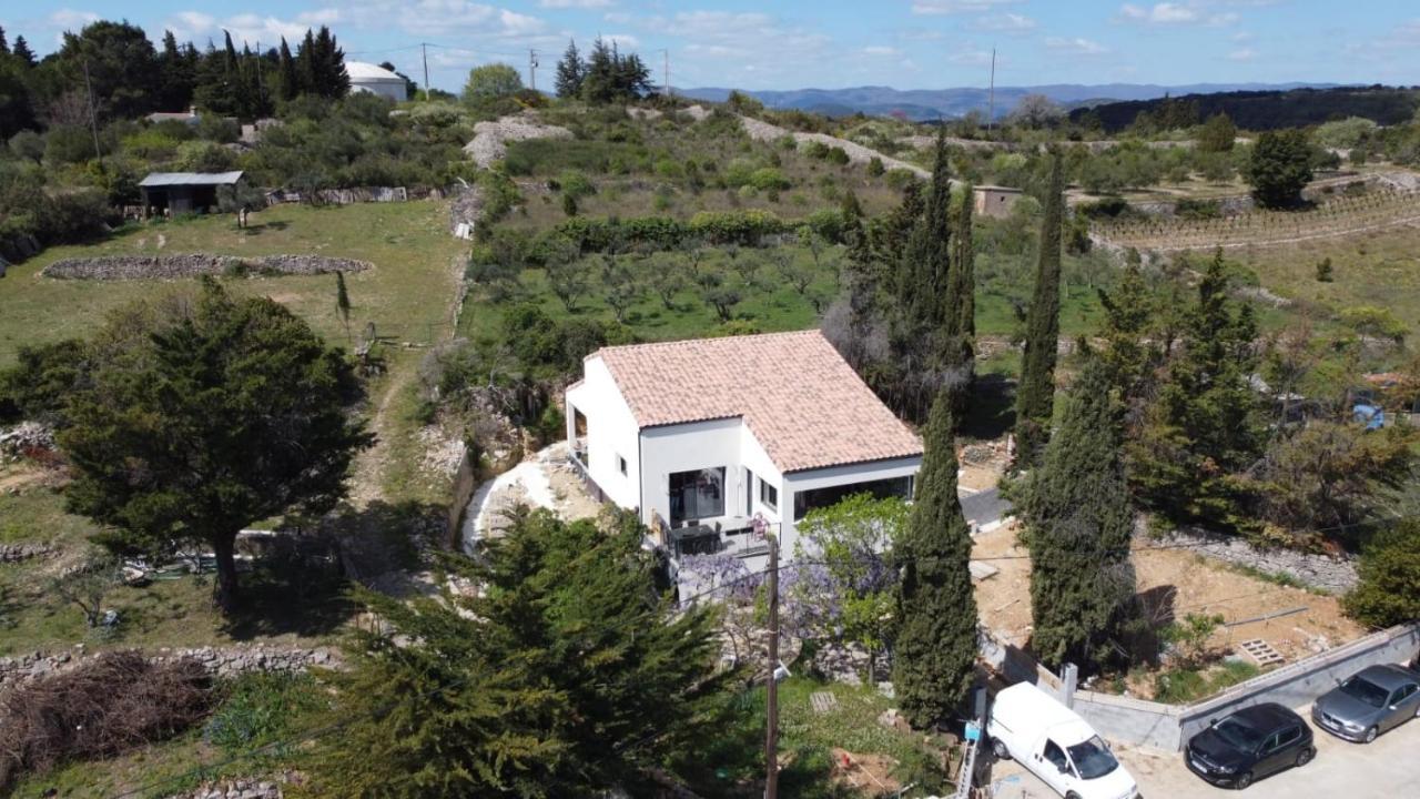 Proche Lac Du Salagou, Chambre Agreable Avec Salle D'Eau Et Wc Prive Lacoste  Exterior foto